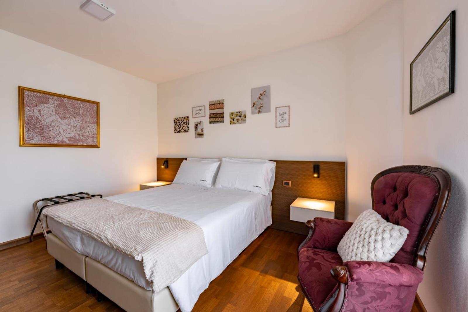 Due Maesta Home Reggio Emilia Ngoại thất bức ảnh